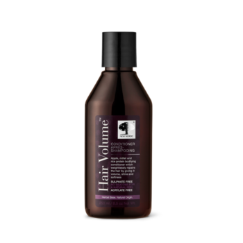 New Nordic Hair Volume™ Conditioner in flacon met appel en rijstproteïne, helpt het haar te voeden, herstellen en volume te ondersteunen.