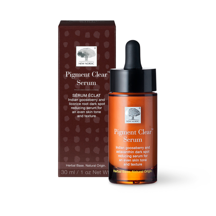 I_webpackshot_pigmentclear_serum New Nordic Pigment Clearâ„¢ Serum met hyaluronzuur en plantenextracten, helpt de huid te verhelderen en egaliseren.