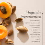 Magische ingrediënten van Natural Magic™ Firming Serum, waaronder granaatappel en gehydrolyseerd hyaluronzuur.