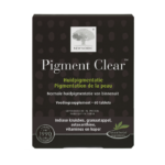 New Nordic Pigment Clear™ verpakking met ingrediënten voor huidpigmentatie op een donkere achtergrond.